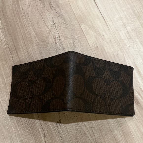 New Coach 3 in 1 Signature Canvas Men’s Wallet - Picture 2 of 7